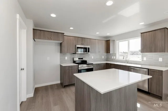 $464,990 | 931 East Perjue Basin Drive, Nampa, ID 83686