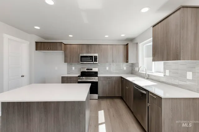 $464,990 | 931 East Perjue Basin Drive, Nampa, ID 83686