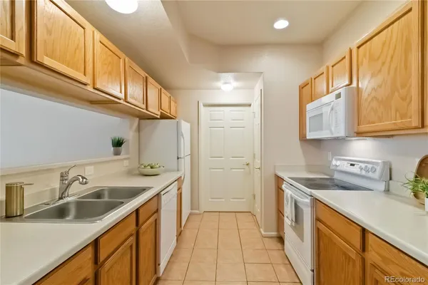 $395,000 | 2945 West 119th Avenue, Unit 201, Westminster, CO 80234