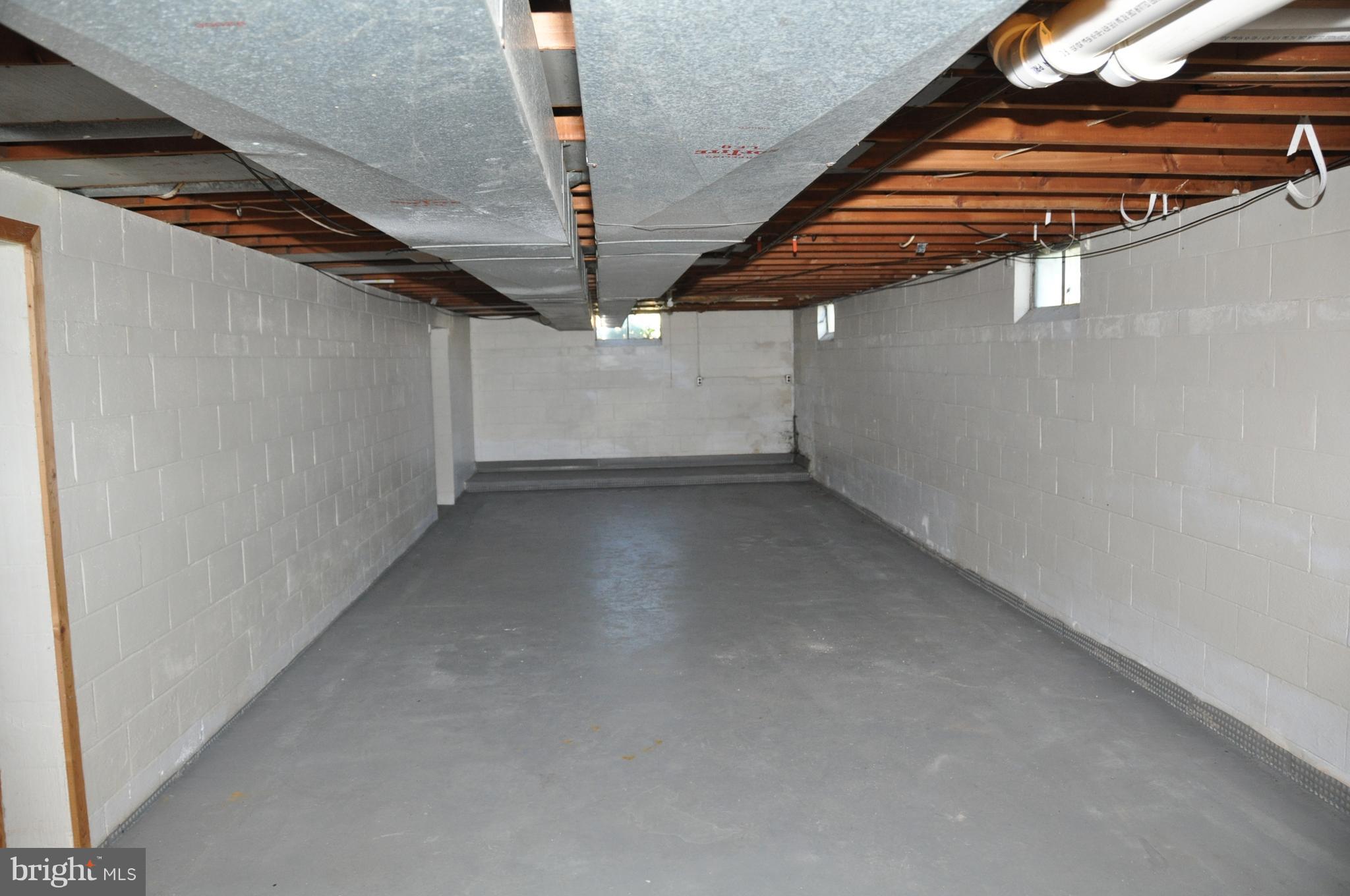 3481 Willow Road Dover, PA 17315 - Photo 13 of 20 Gallery Image 13