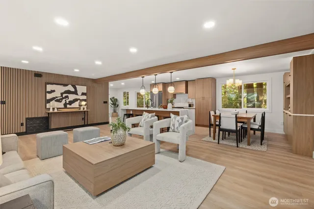 $1,999,999 | 10406 115th Place Northeast, Kirkland, WA 98033