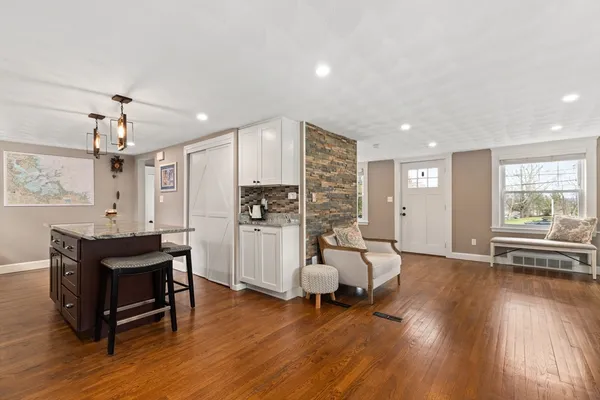 $865,000 | 615 Neponset Street, Norwood, MA 02062