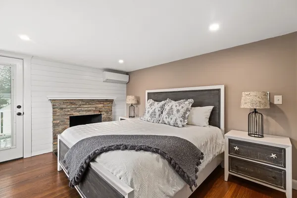 $865,000 | 615 Neponset Street, Norwood, MA 02062