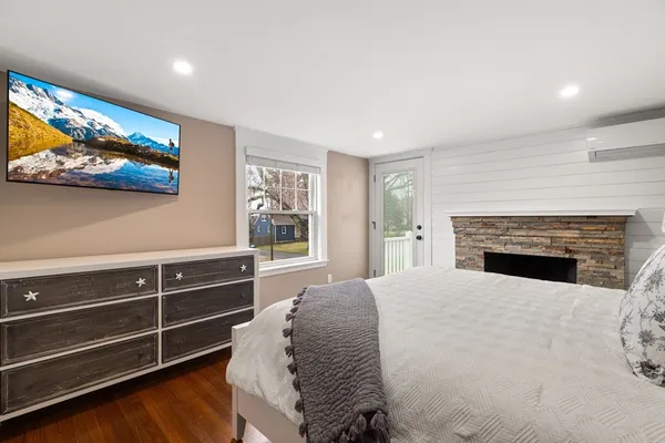 $865,000 | 615 Neponset Street, Norwood, MA 02062