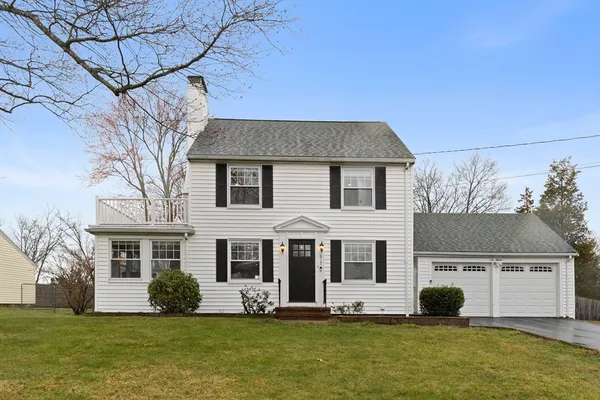 $865,000 | 615 Neponset Street, Norwood, MA 02062