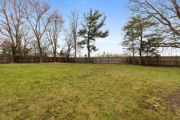 $865,000 | 615 Neponset Street, Norwood, MA 02062