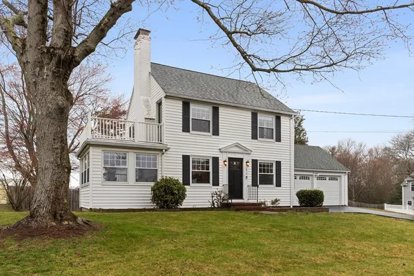 $865,000 | 615 Neponset Street, Norwood, MA 02062