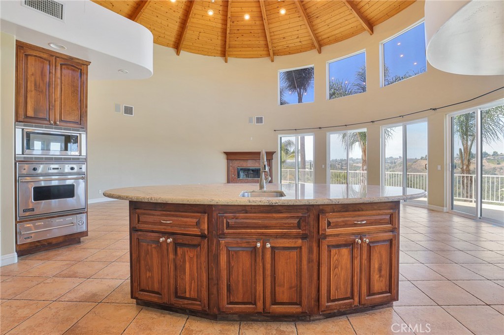 1303 Sycamore Heights Fallbrook, CA 92028 - Photo 9 of 61