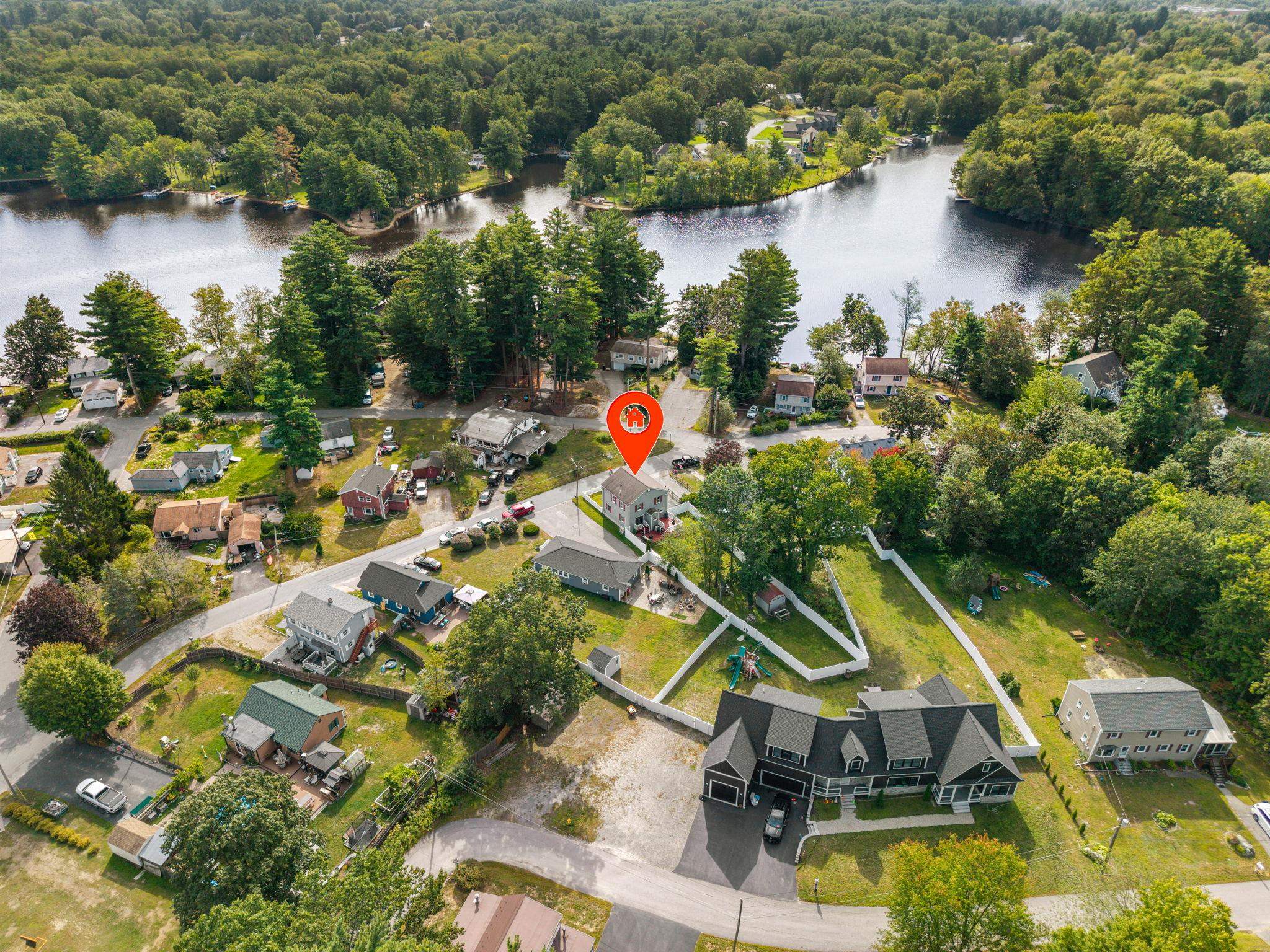 18 Field Avenue Salem, NH 03079 - Photo 6 of 52