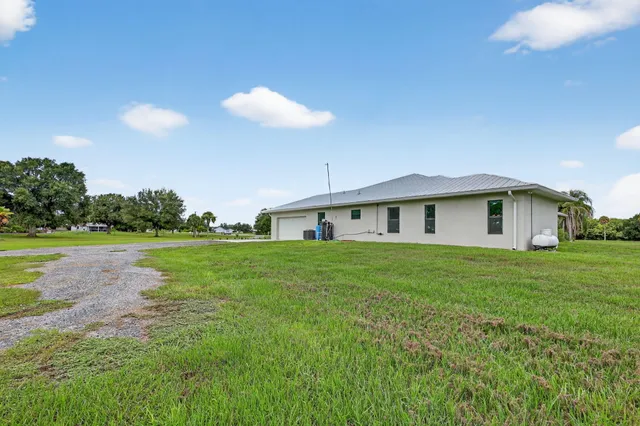 $654,900 | 5890 Northeast 56th Parkway, Okeechobee, FL 34972