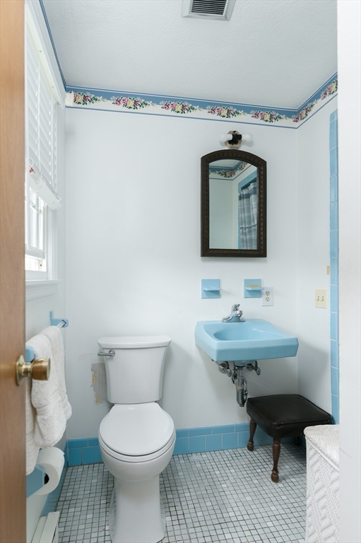24 Oak Ridge Way Shrewsbury, MA 01545 - Photo 23 of 33 Gallery Image 23