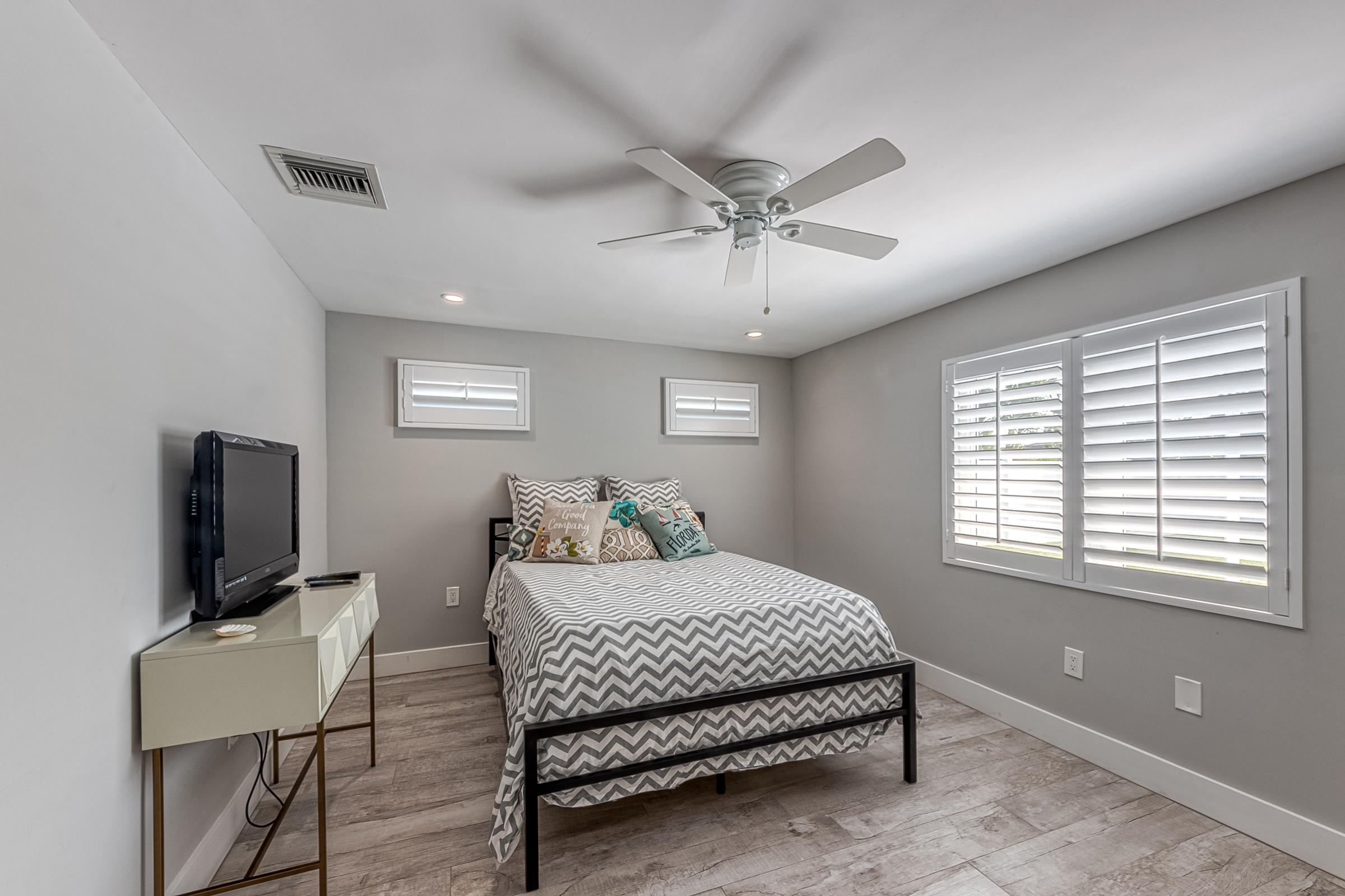 1140 Southwest 13th Drive Boca Raton, FL 33486 - Photo 17 of 24 baker-24