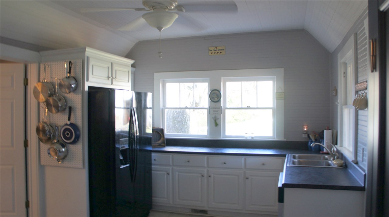 118 East Church Road Easley, SC 29642 - Photo 3 of 24 Gallery Image 3