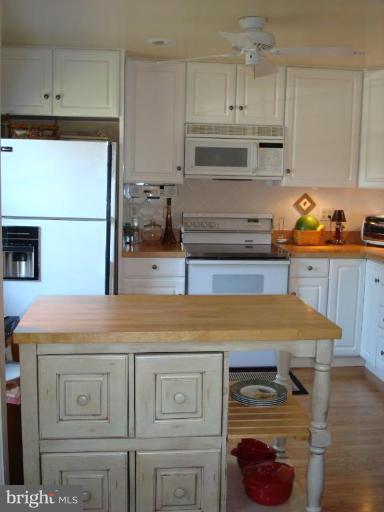 4803 Variation Road Nottingham, MD 21236 - Photo 13 of 25 Kitchen