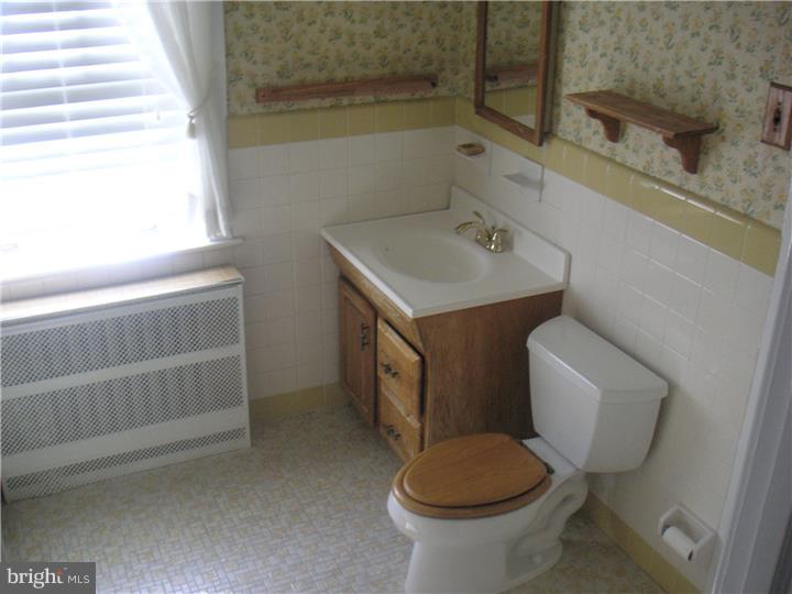 229 Old Eagle School Road Wayne, PA 19087 - Photo 15 of 25 Master Bathroom