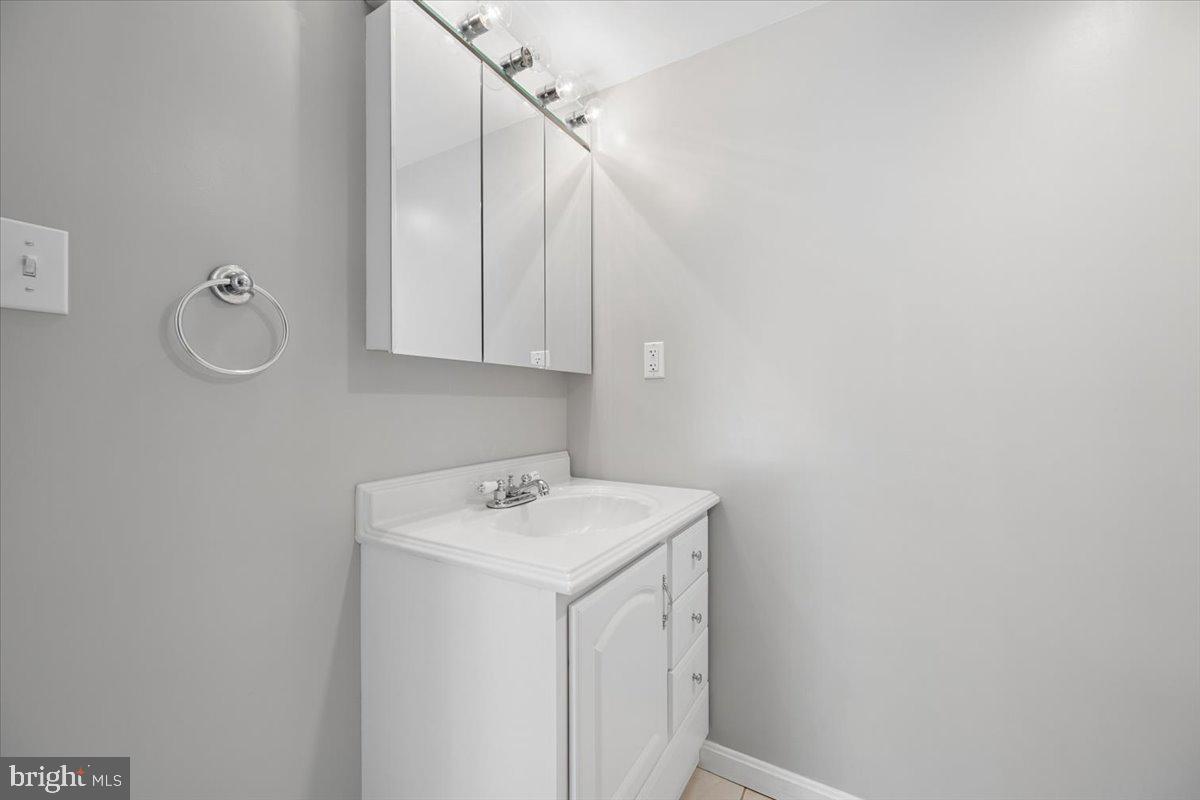 17225 General Custer Way Poolesville, MD 20837 - Photo 64 of 127 Gallery Image 64