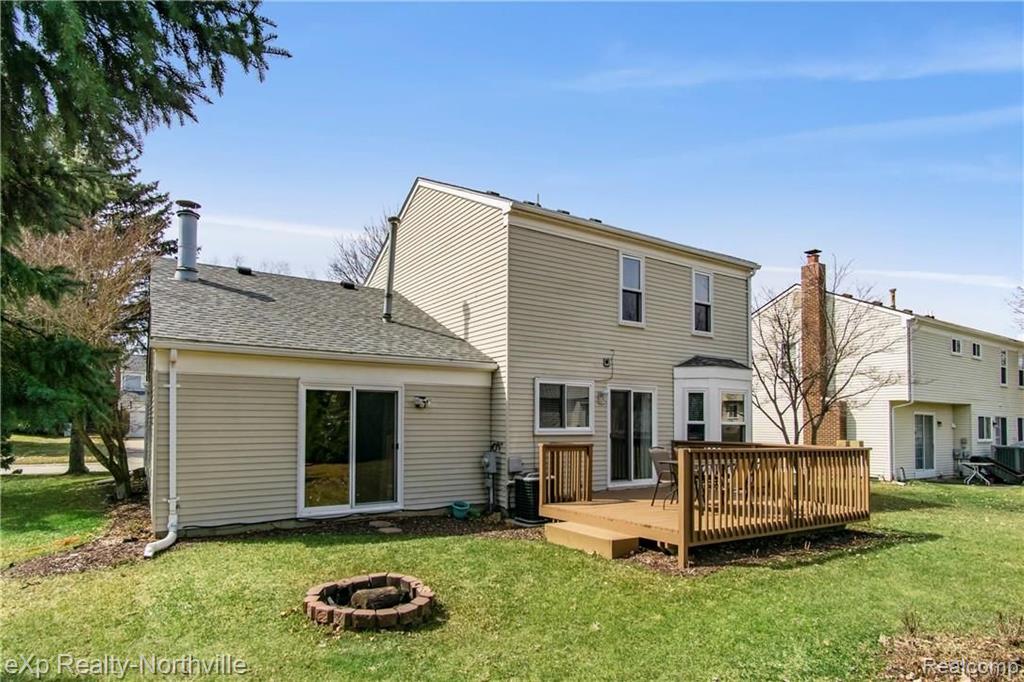 28122 Yorktown Road Farmington Hills, MI 48331 - Photo 15 of 15