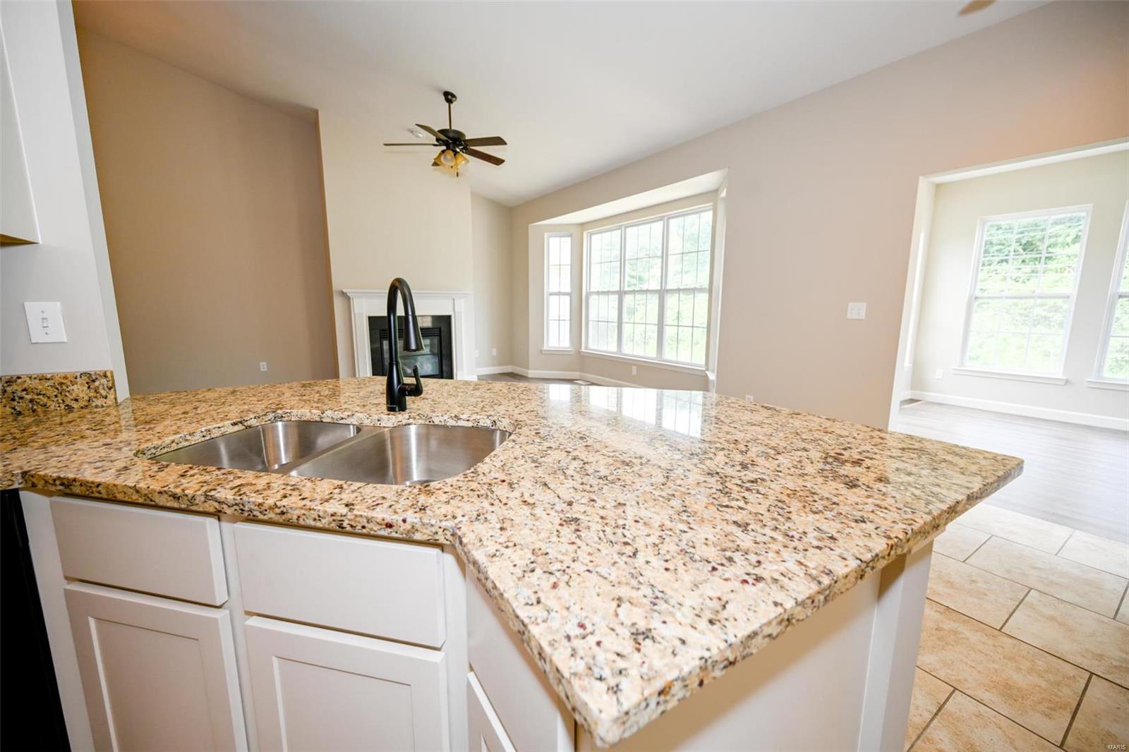 123 Briar Ridge Maryville, IL 62062 - Photo 14 of 37 Gallery Image 14