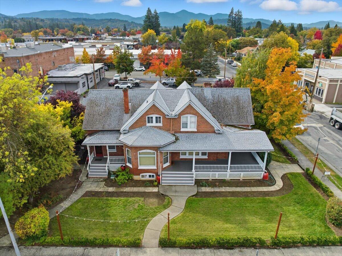 139 Southwest I Street Grants Pass, OR 97526 - Photo 41 of 47 an aerial view of a house