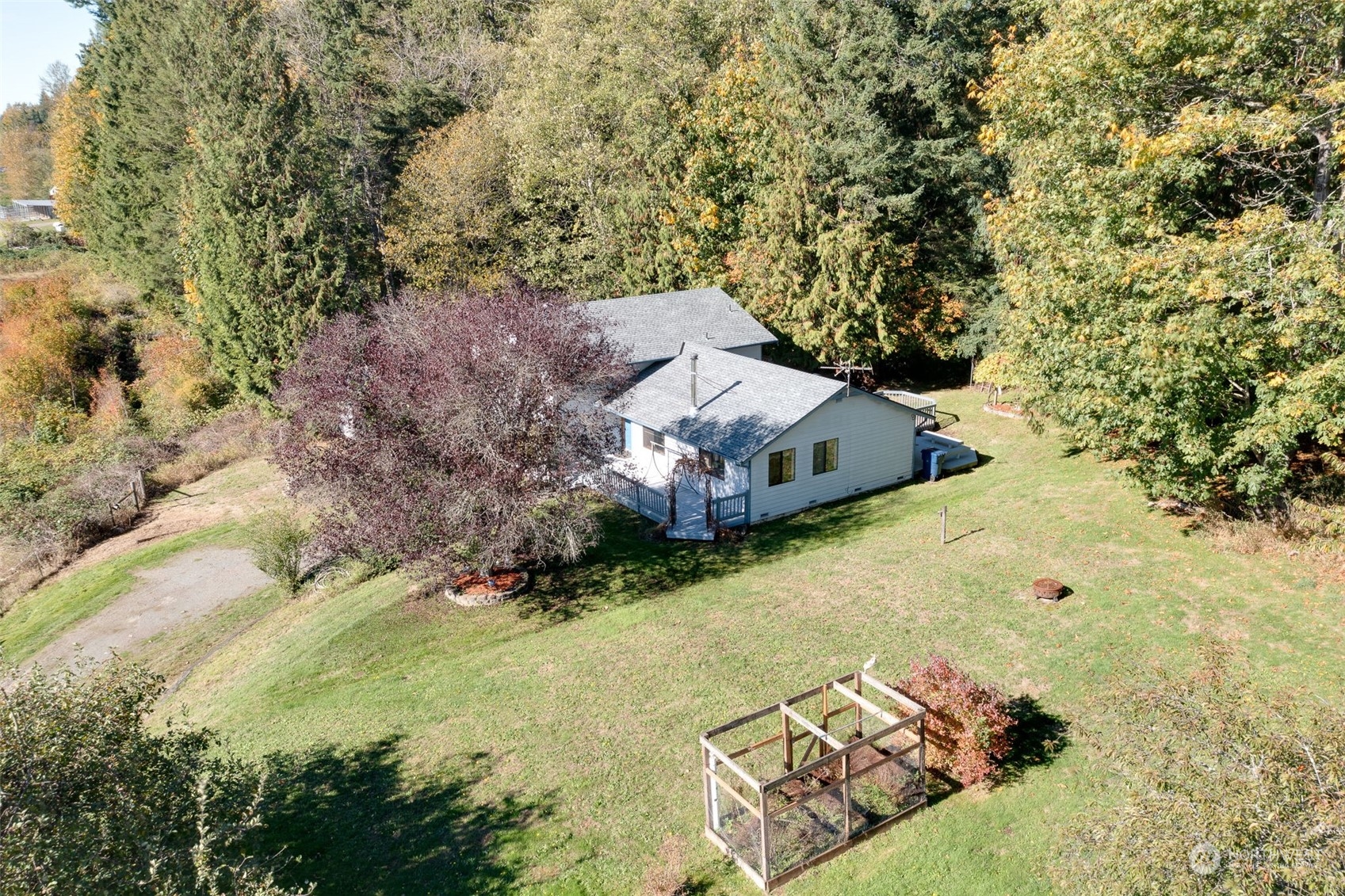 10021 Wagner Road Snohomish, WA 98290 - Photo 4 of 28 a view of an outdoor space and a yard