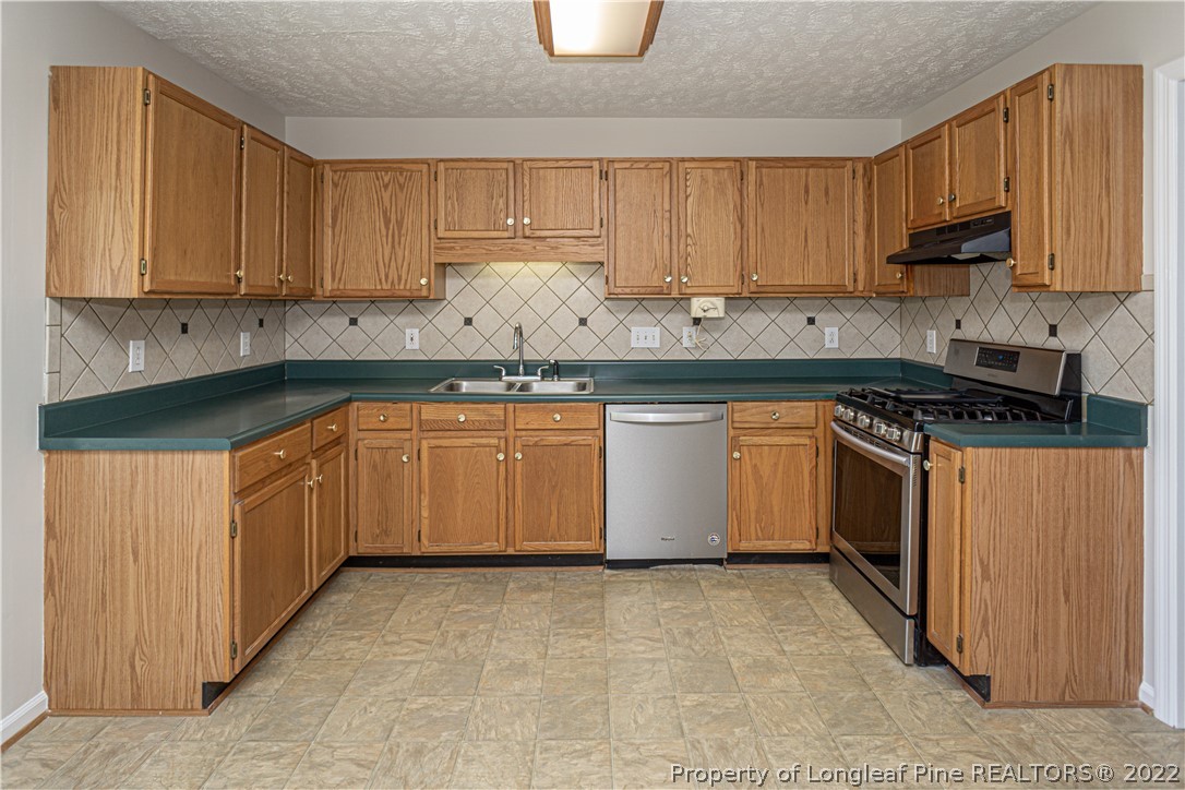 7246 Sim Canady Road Hope Mills, NC 28348 - Photo 33 of 50 Gallery Image 33