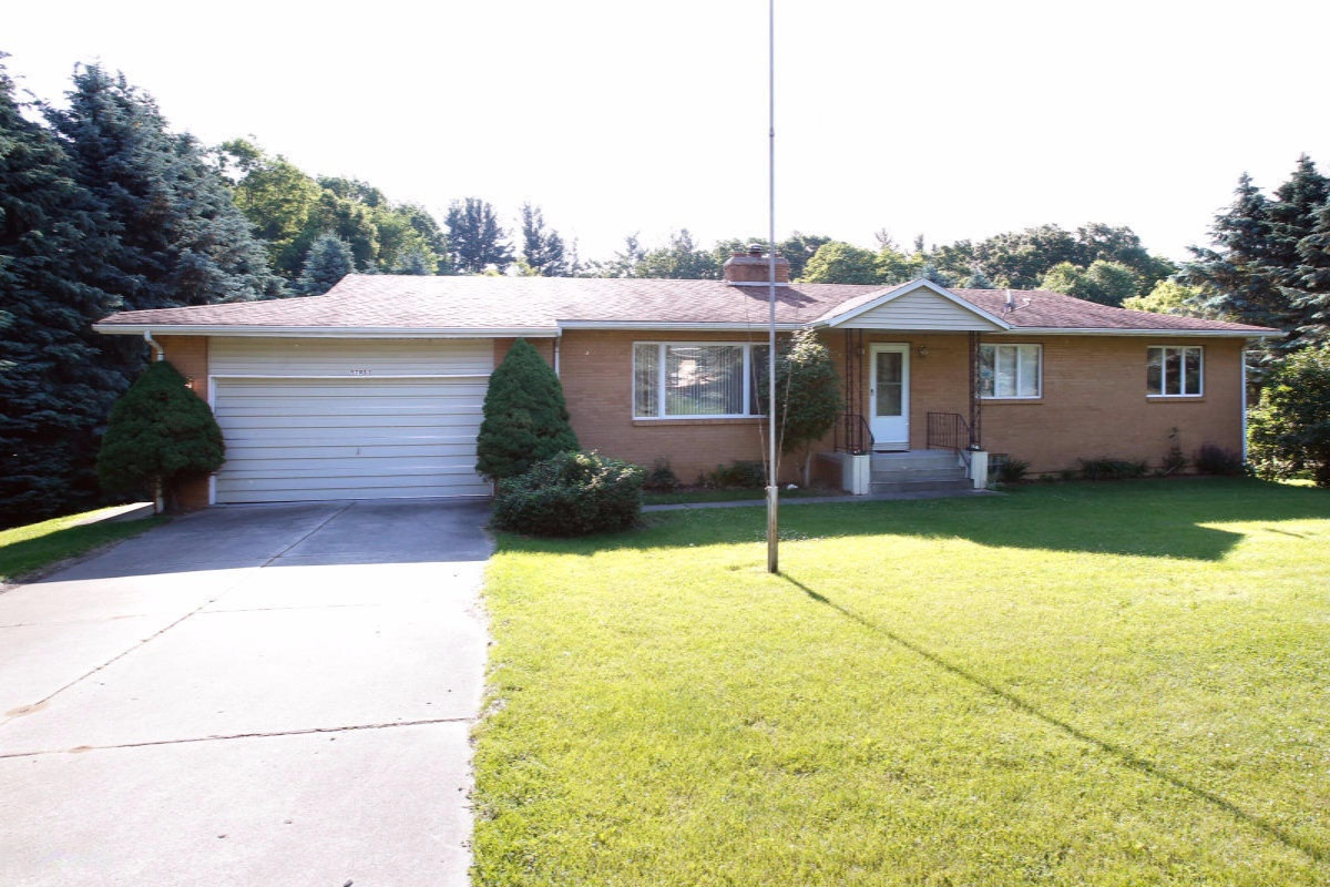 57083 Latgale Road Three Rivers, MI 49093 - Photo 2 of 29 15026292_01