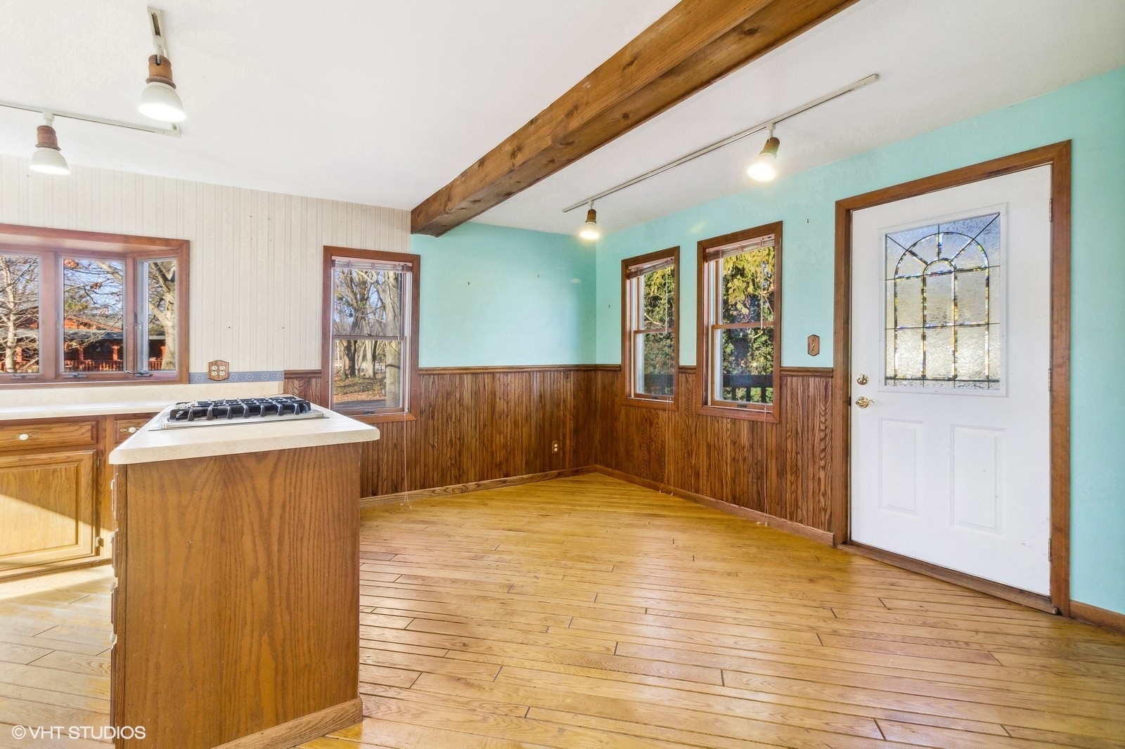 41 West 573 Lenz Road Elgin, IL 60124 - Photo 13 of 21 a view of a kitchen with a sink and dishwasher wooden floor
