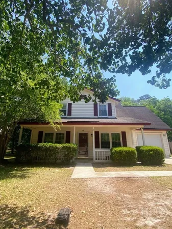 $2,000 | 8 Country Walk Court, Savannah, GA 31419