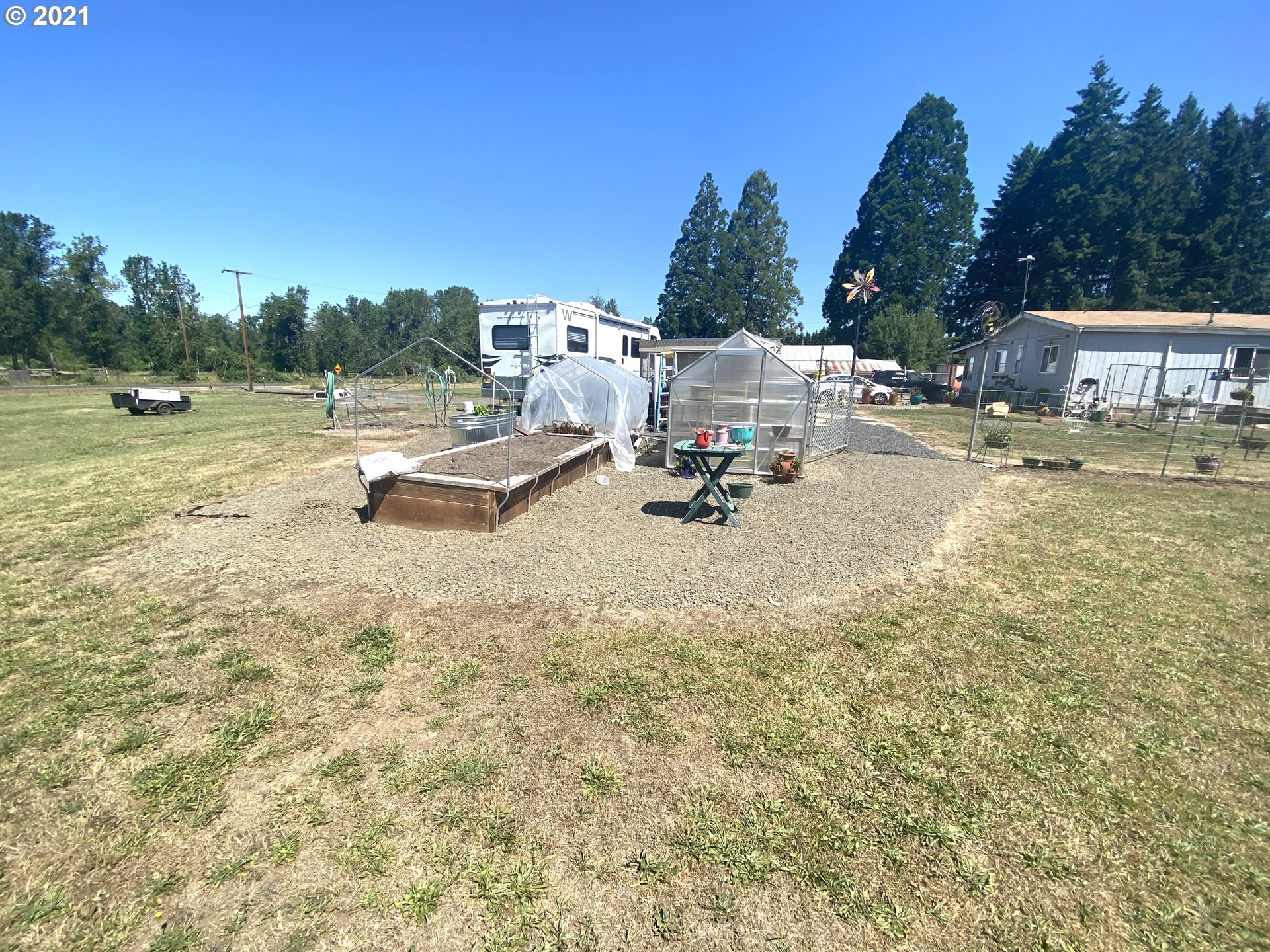82751 Barbre Road Dexter, OR 97431 - Photo 14 of 31