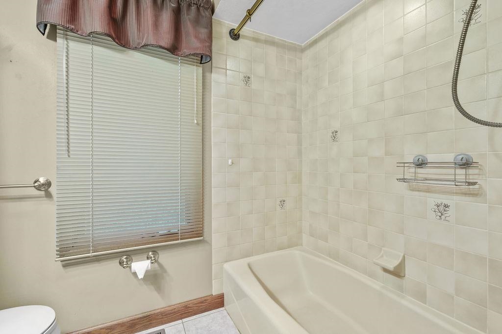 10876 Crockett Road Roscoe, IL 61073 - Photo 27 of 58