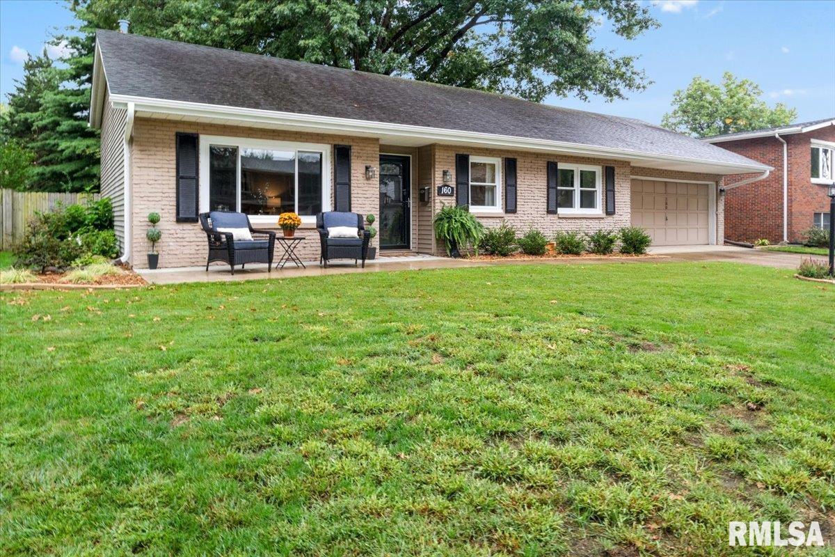 160 Lost Tree Drive Springfield, IL 62704 - Photo 3 of 42