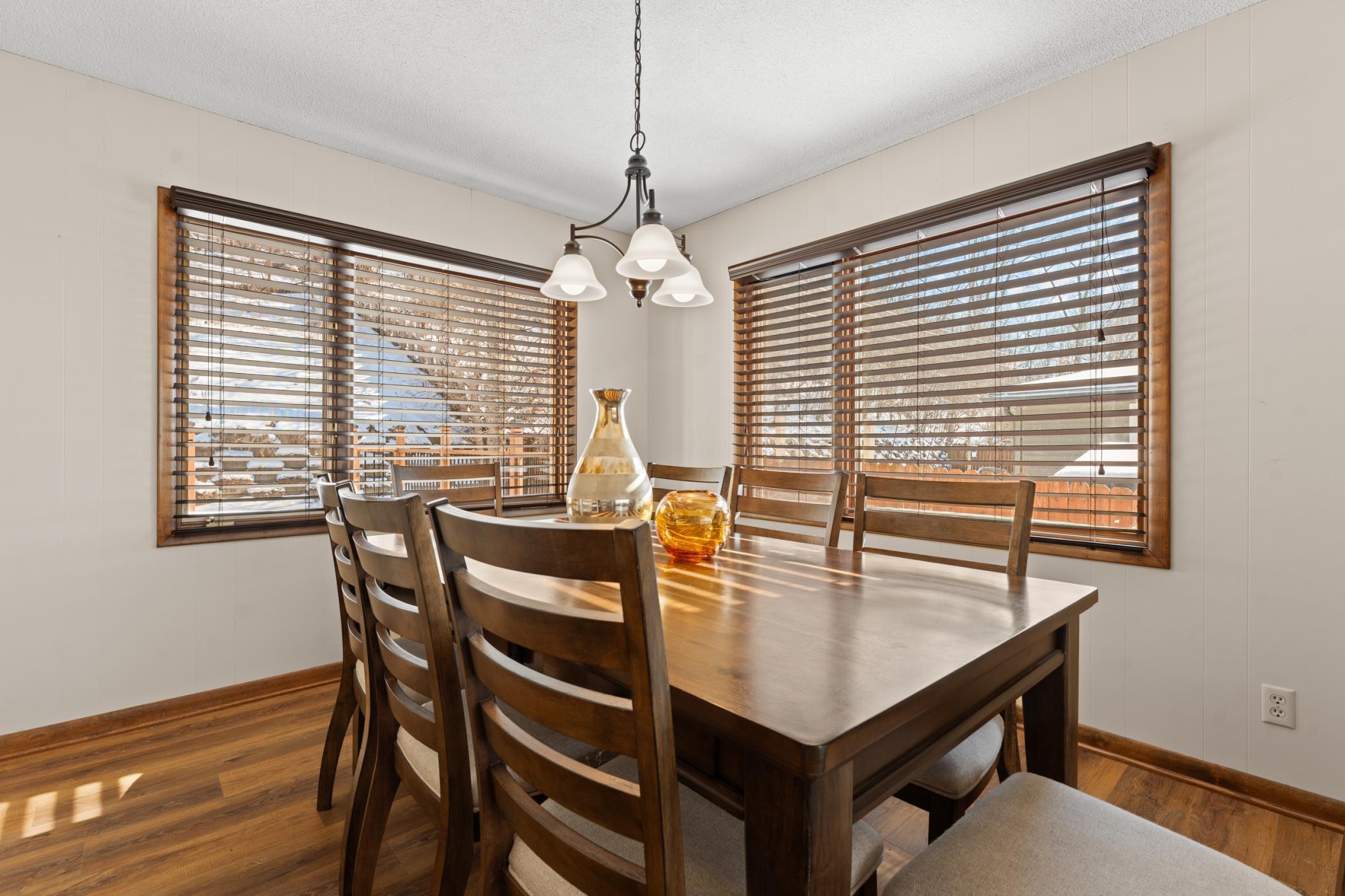 1604 11th Avenue Northeast Rochester, MN 55906 - Photo 4 of 27