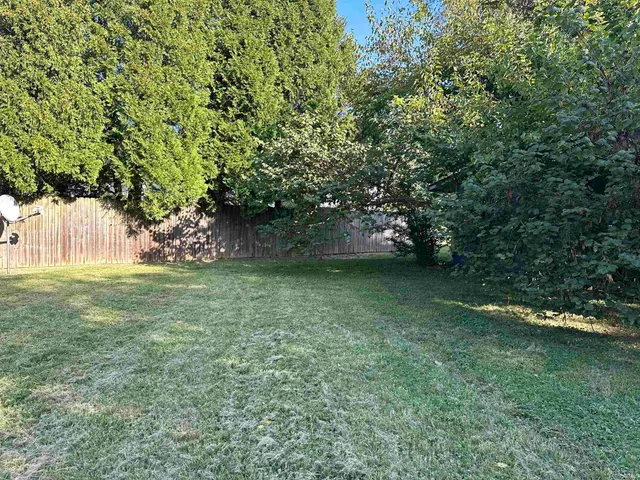 $349,900 | 4424 East 10th Street, Bloomington, IN 47408