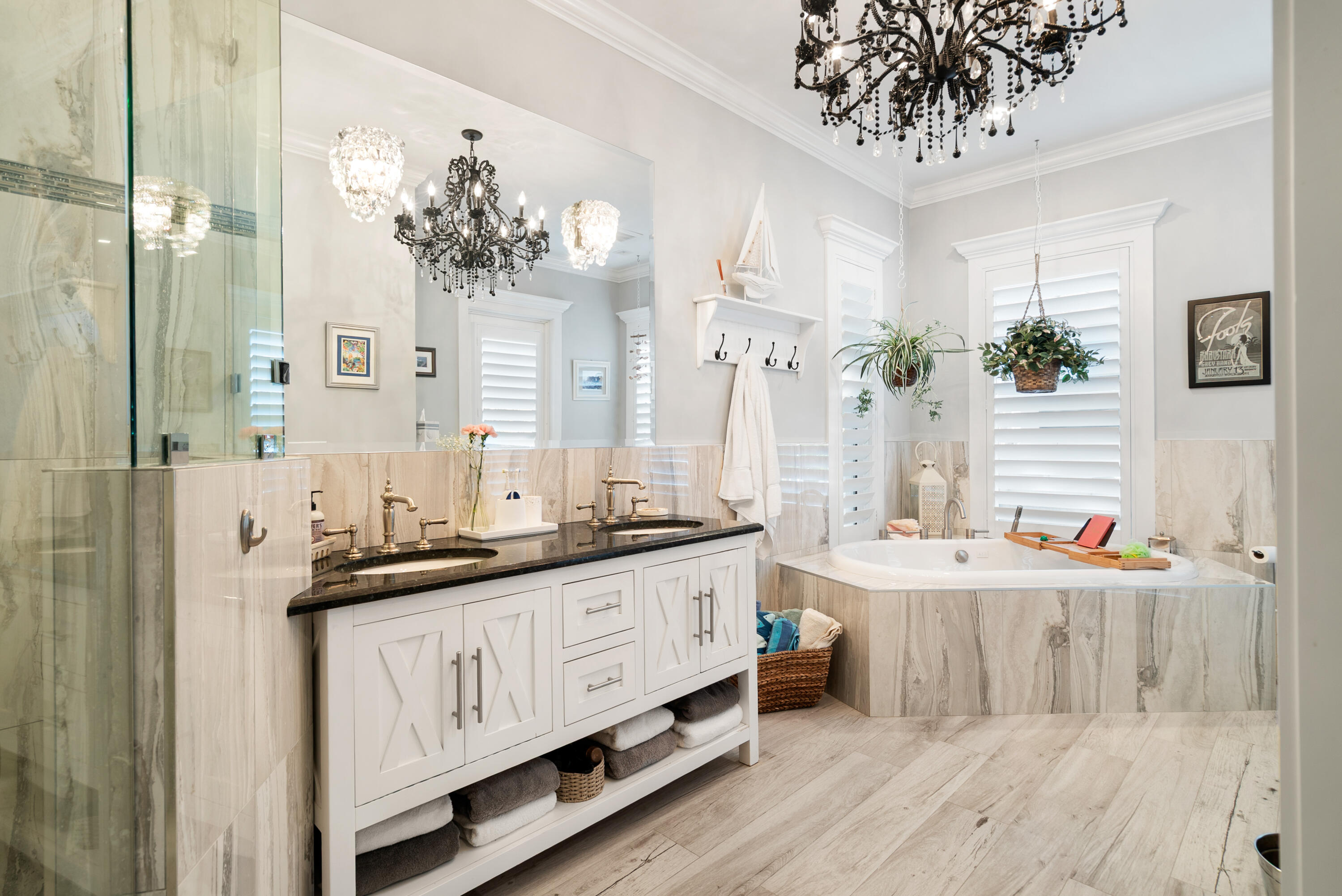 65 Tarpon Avenue Key Largo, FL 33037 - Photo 19 of 54 a bathroom with a double vanity sink mirror and