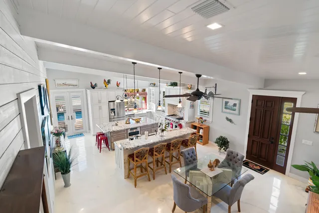 $1,900,000 | 65 Tarpon Avenue, Key Largo, FL 33037