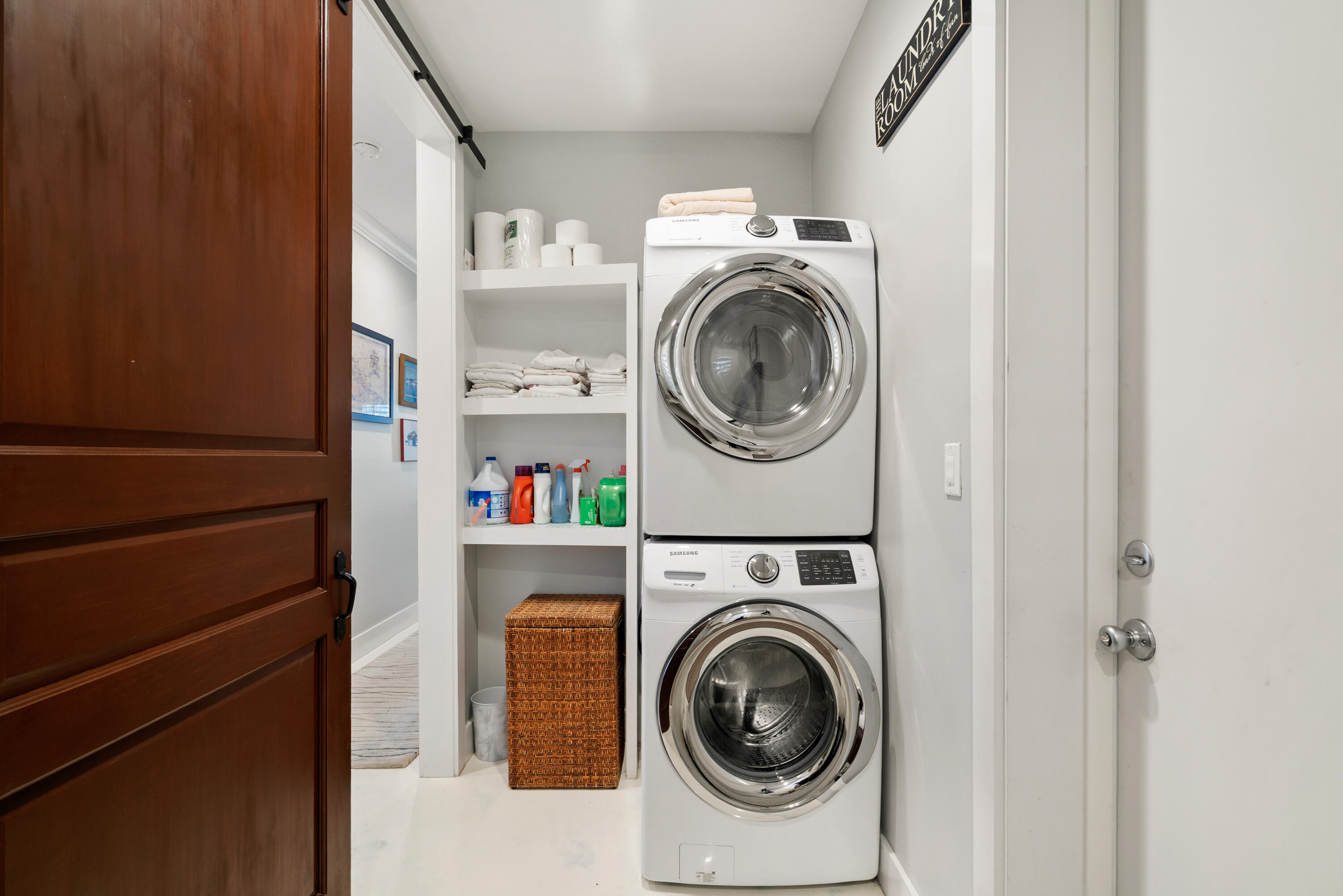 65 Tarpon Avenue Key Largo, FL 33037 - Photo 50 of 54 a utility room with dryer and washer