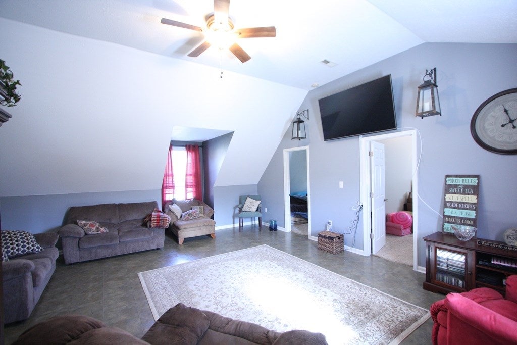 8701 Morgantown Road Bowling Green, KY 42101 - Photo 24 of 31 Gallery Image 24