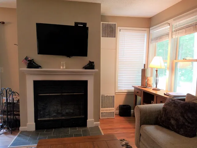 $3,400 | 124 Old Bartlett Road, Unit 83, North Conway, NH 03860