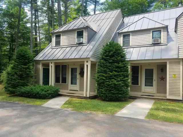 $3,400 | 124 Old Bartlett Road, Unit 83, North Conway, NH 03860