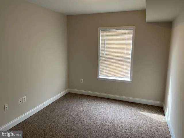 $1,700 | 5954 Henry Avenue, Philadelphia, PA 19128