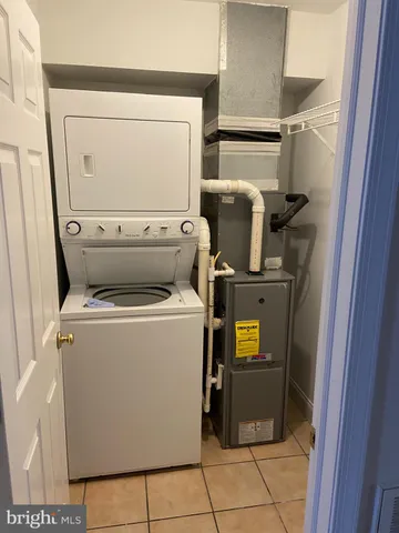 $1,700 | 5954 Henry Avenue, Philadelphia, PA 19128