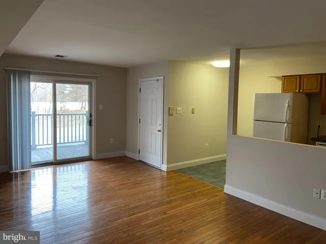 $1,700 | 5954 Henry Avenue, Philadelphia, PA 19128