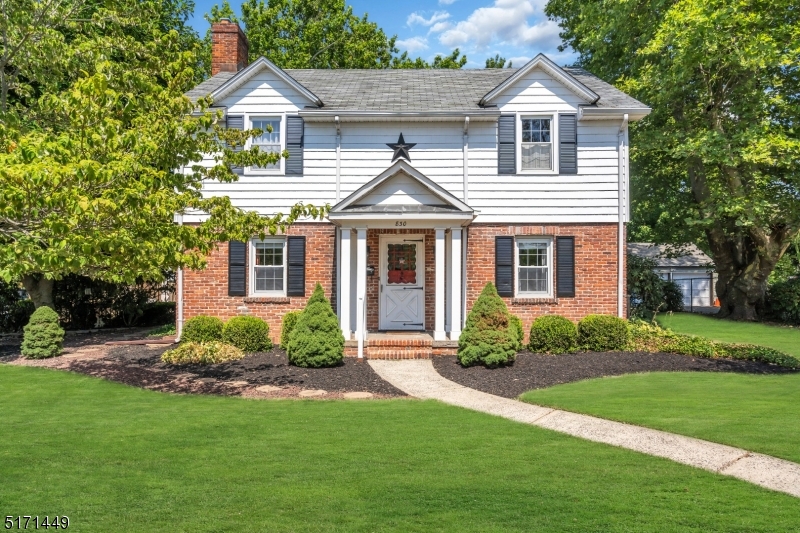 830 Old York Road, Raritan, NJ 08869 Compass