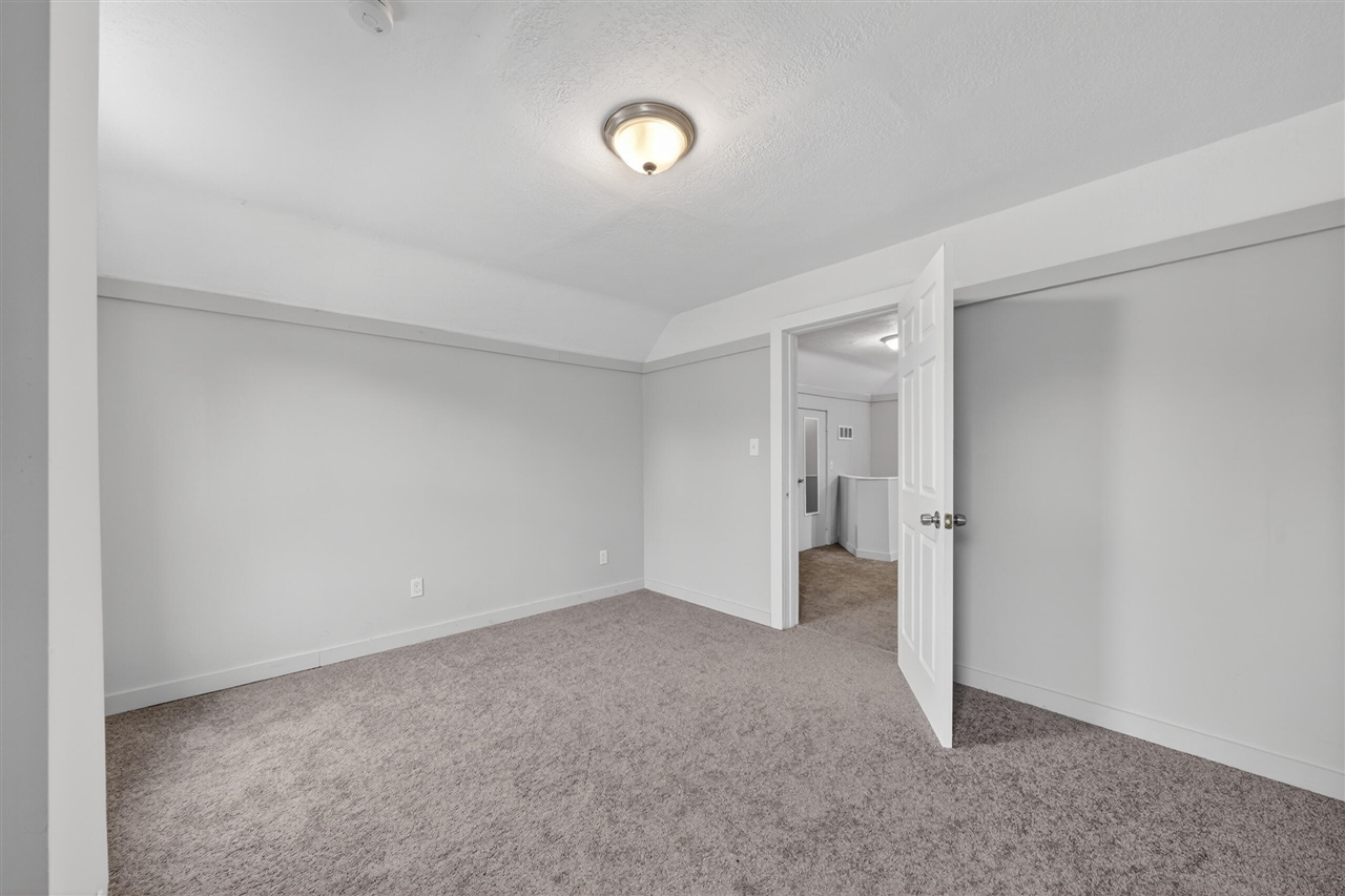 135 Batavia Street River Rouge, MI 48218 - Photo 24 of 42