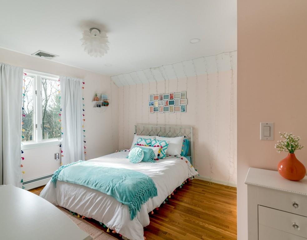 7 Crestview Road Bedford, MA 01730 - Photo 17 of 33 Gallery Image 17