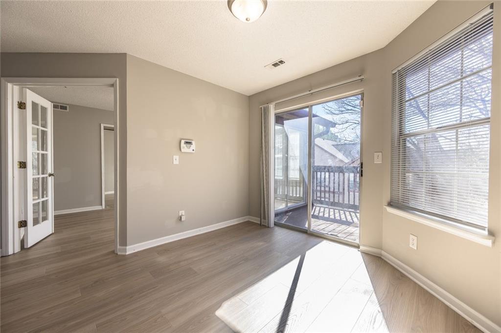 1107 Sandy Ln Drive Alpharetta, GA 30022 - Photo 9 of 31