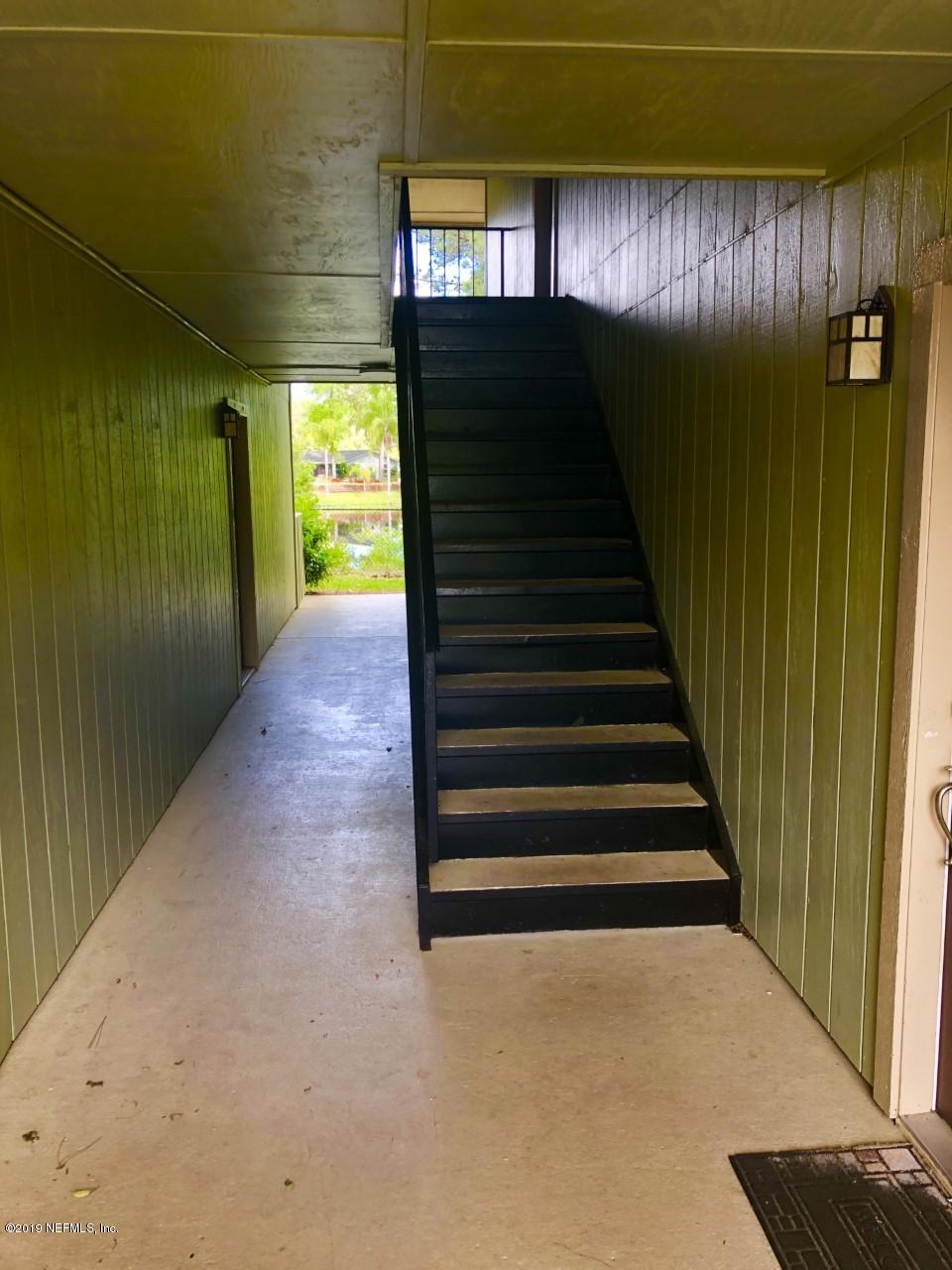 3737 Loretto Road, Unit 505 Jacksonville, FL 32223 - Photo 15 of 15 a view of entryway