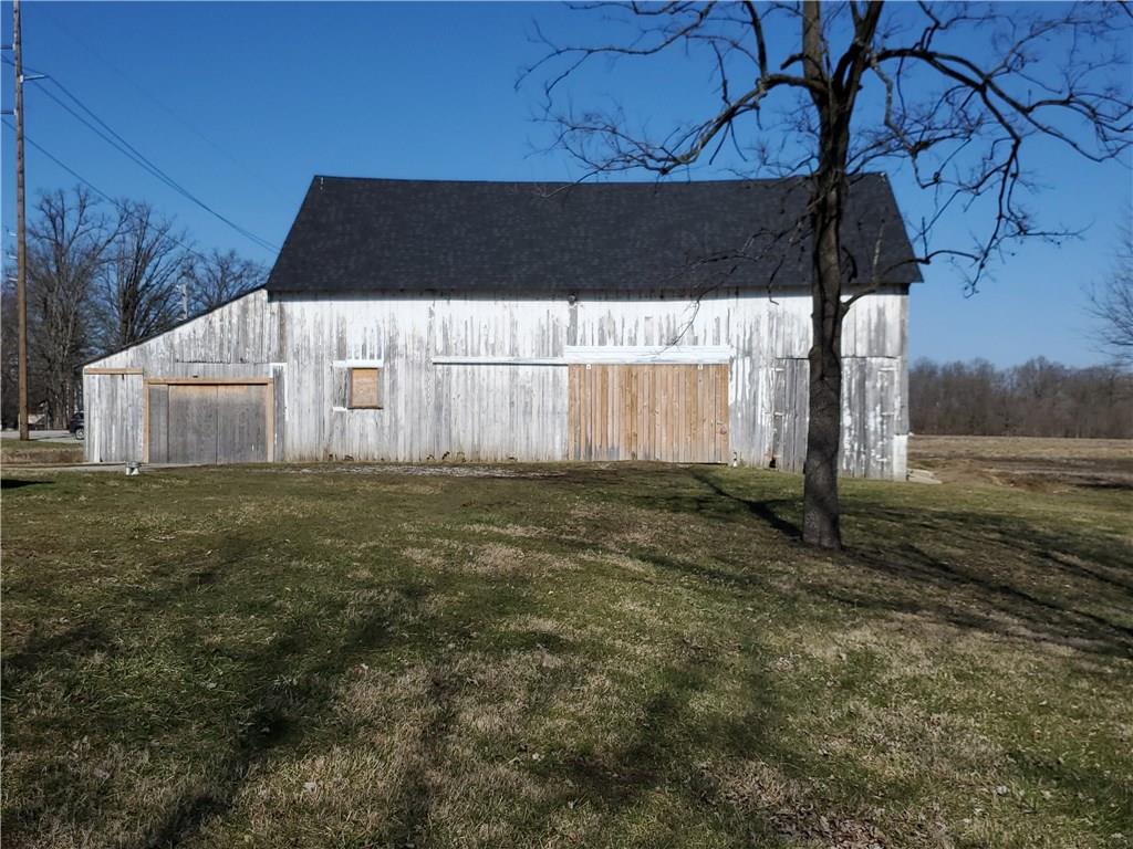3919 Senour Road Indianapolis, IN 46239 - Photo 11 of 25