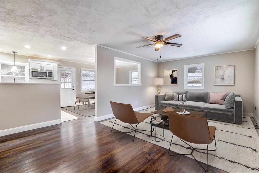 25 Tanyard Road Dudley, MA 01571 - Photo 6 of 28 Gallery Image 6