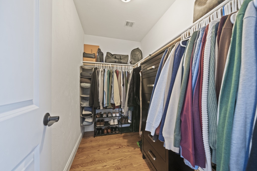 29 Arnold Road Weymouth, MA 02191 - Photo 20 of 42 Gallery Image 20